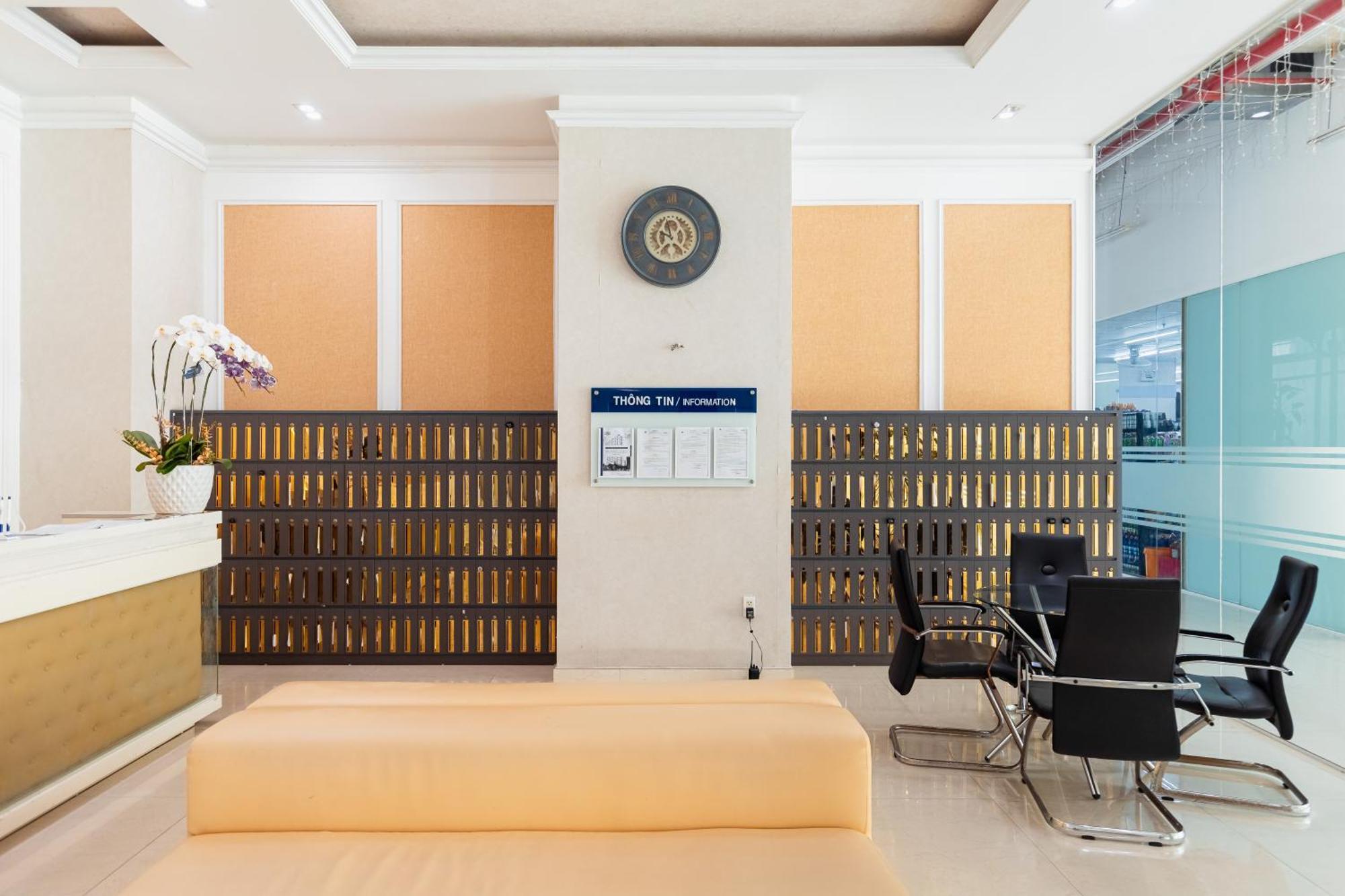Spacious 4br Apat At Saigon Centre With Pool, Supermarket, View TP. Hồ Chí Minh