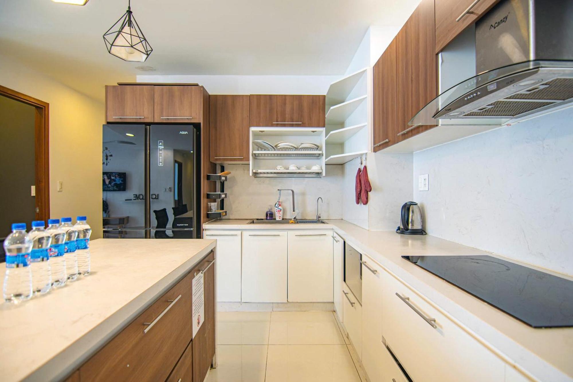 Căn hộ Spacious 4br Apat At Saigon Centre With Pool, Supermarket, View