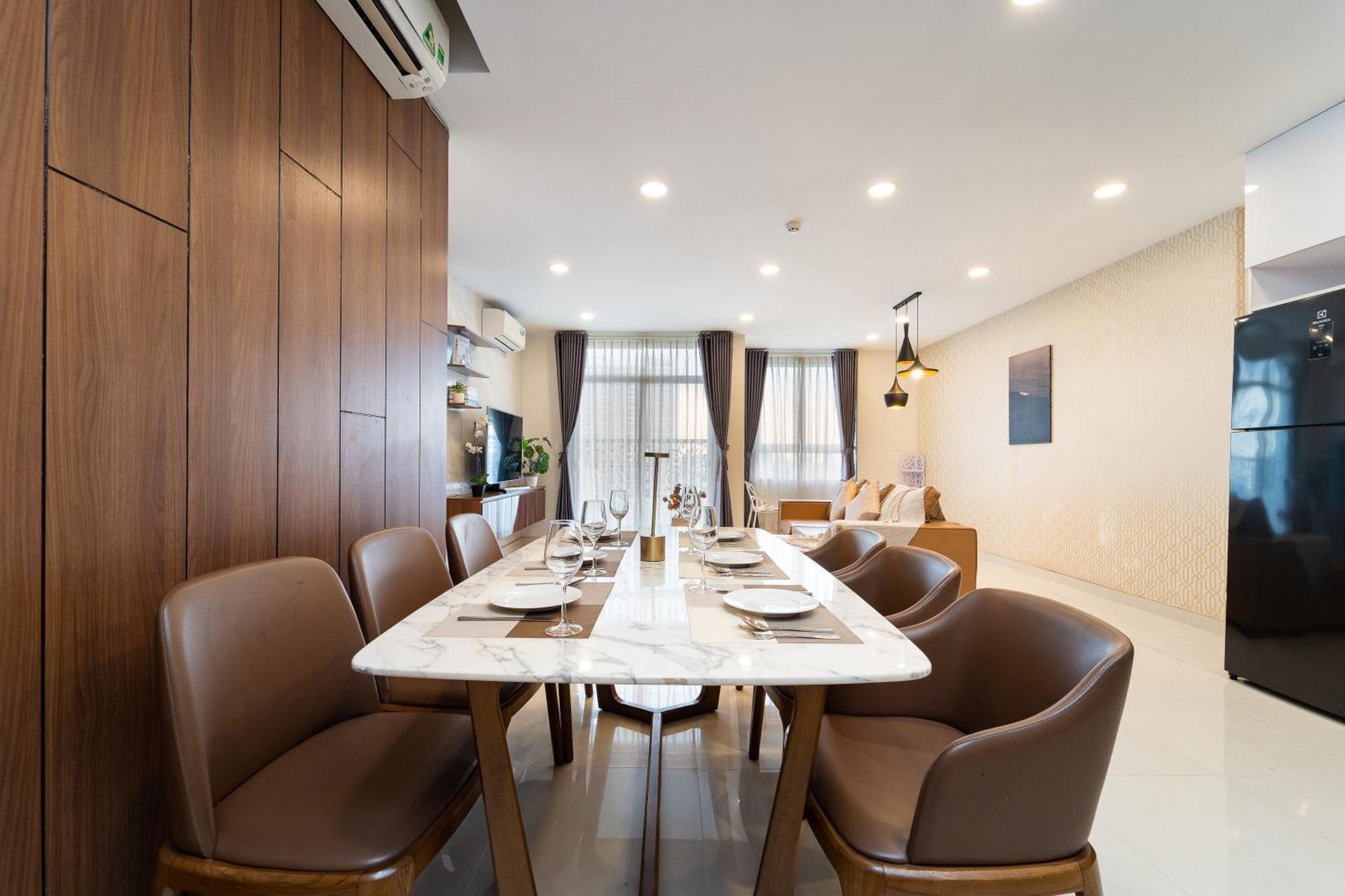 Spacious 4br Apat At Saigon Centre With Pool, Supermarket, View Căn hộ *