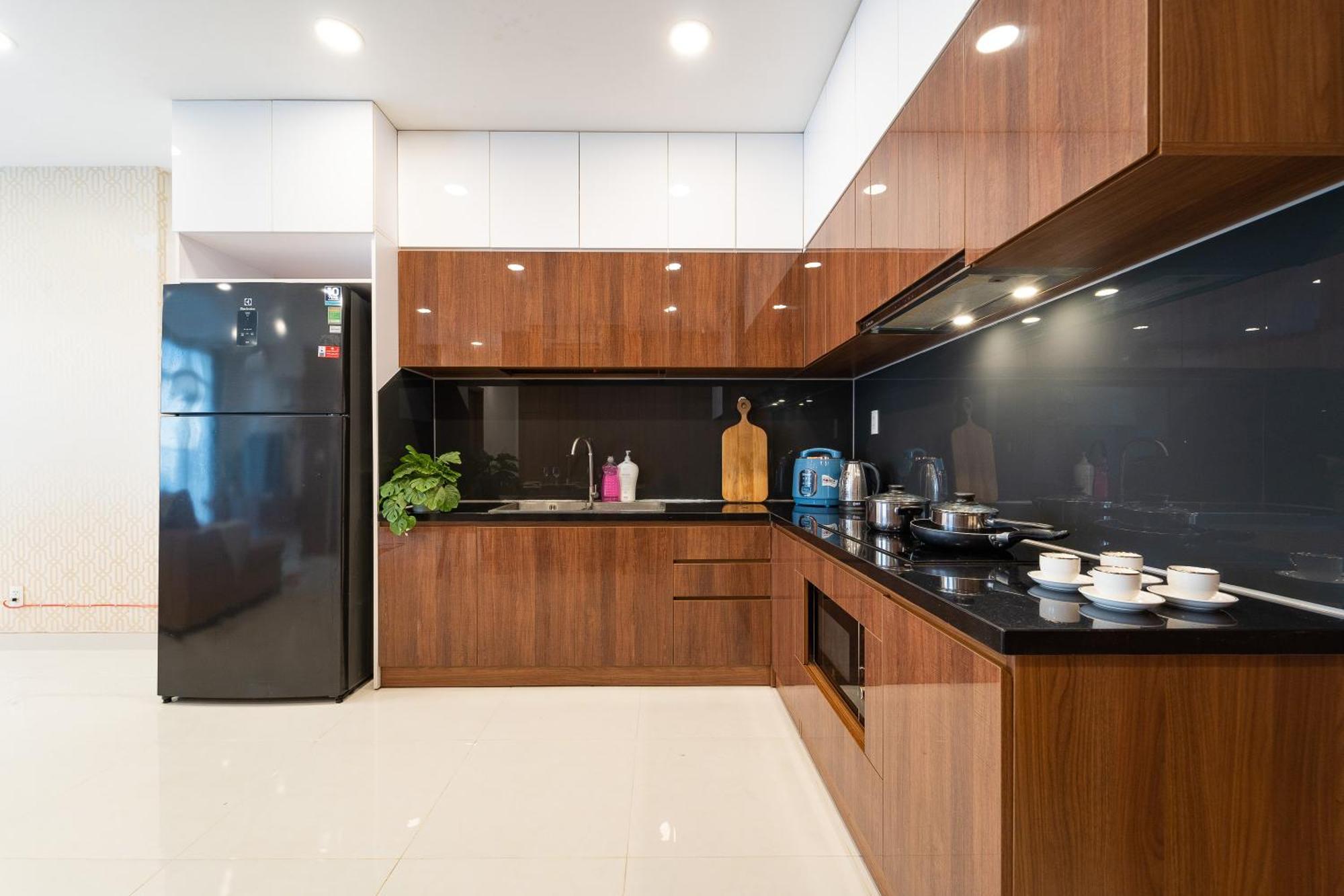 Căn hộ Spacious 4br Apat At Saigon Centre With Pool, Supermarket, View *