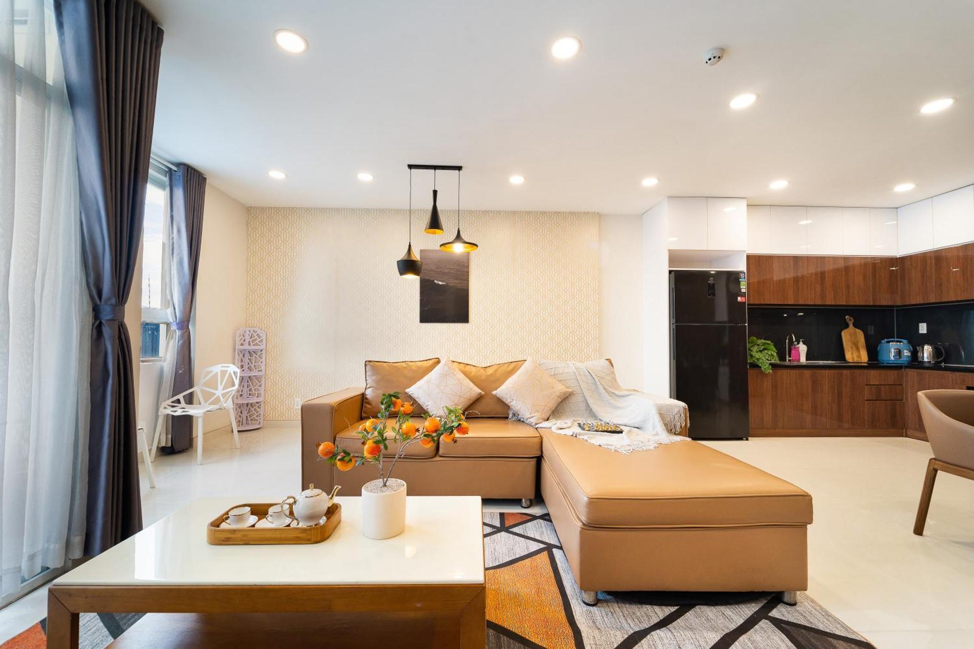 Căn hộ Spacious 4br Apat At Saigon Centre With Pool, Supermarket, View