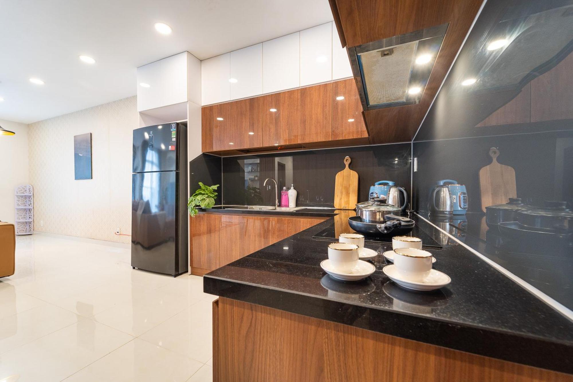 Spacious 4br Apat At Saigon Centre With Pool, Supermarket, View Căn hộ *