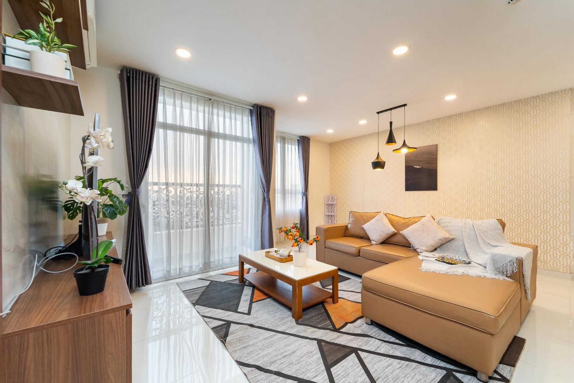 Spacious 4br Apat At Saigon Centre With Pool, Supermarket, View * TP. Hồ Chí Minh